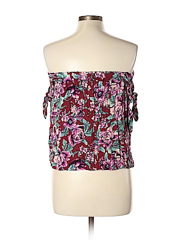 American Eagle Outfitters Sleeveless Blouse (view 2)