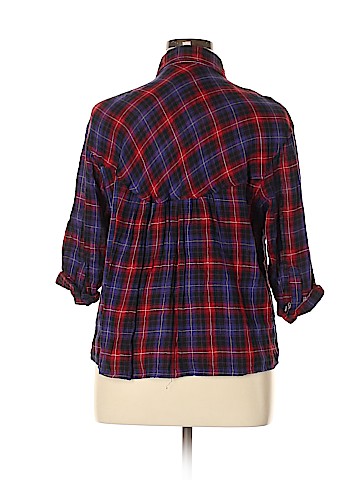 Romeo & Juliet Couture Long Sleeve Button-Down Shirt (view 2)
