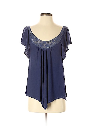 American Eagle Outfitters Short Sleeve Top (view 1)