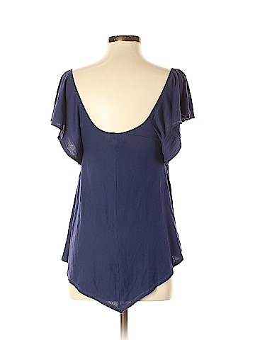 American Eagle Outfitters Short Sleeve Top (view 2)