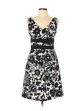 Donna Ricco Size 8 Petite