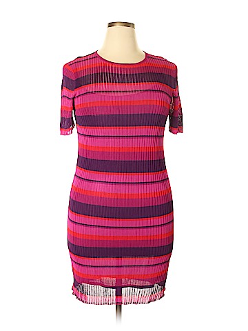 Trina Trina Turk Casual Dress (view 1)