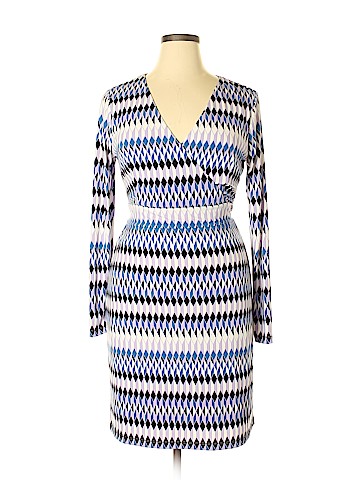 Lark & Ro Casual Dress (view 1)