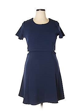 Barneys New York Size Lg