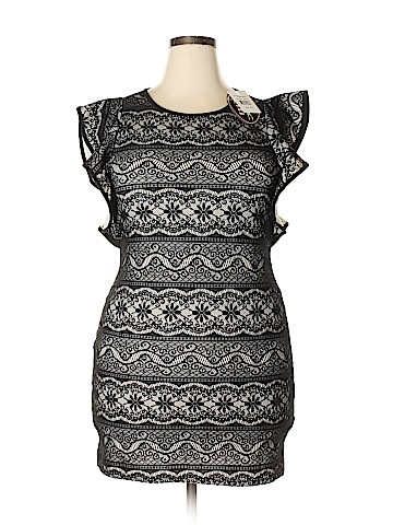 PaperDoll Casual Dress (view 1)