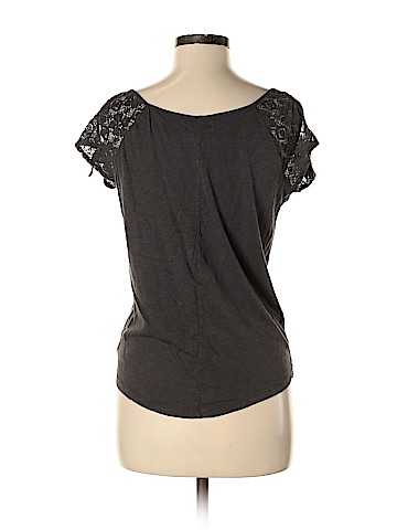 American Eagle Outfitters Short Sleeve Top (view 2)