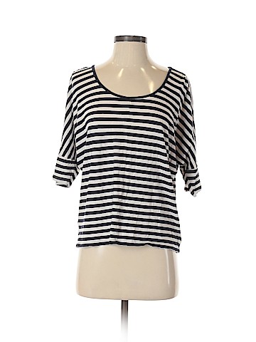 Express Short Sleeve Top (view 1)