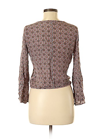 American Eagle Outfitters Long Sleeve Blouse (view 2)