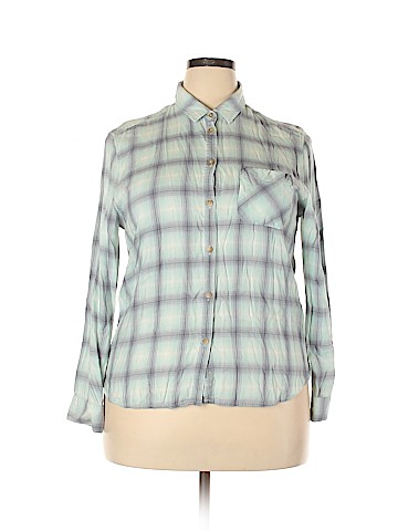 American Eagle Outfitters Long Sleeve Button-Down Shirt (view 1)