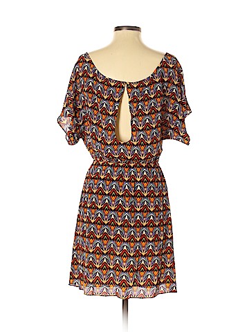 Alice + Olivia Casual Dress (view 2)