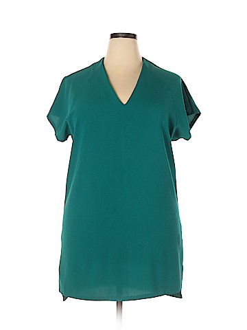 FELICITY & COCO Casual Dress (view 1)