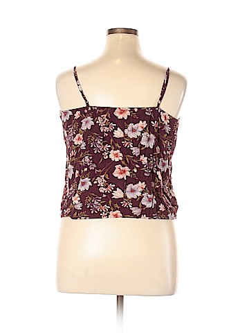 American Eagle Outfitters Sleeveless Top (view 2)