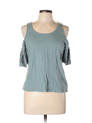 American Eagle Outfitters Short Sleeve Top (view 1)