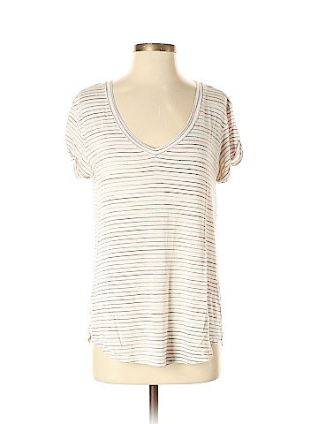 American Eagle Outfitters Short Sleeve T-Shirt (view 1)