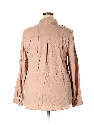 American Eagle Outfitters Long Sleeve Button-Down Shirt (view 2)