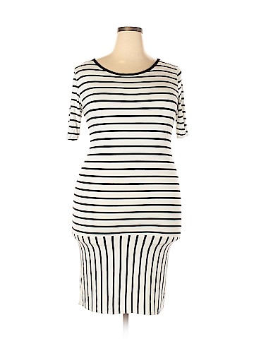 Lularoe Casual Dress (view 1)