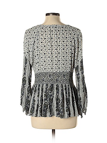 American Eagle Outfitters 3/4 Sleeve Blouse (view 2)