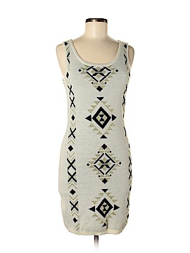 Romeo & Juliet Couture Size Sm