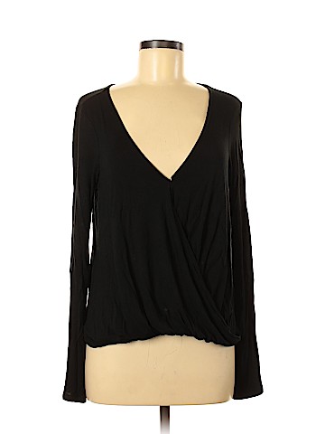 American Eagle Outfitters Long Sleeve Top (view 1)