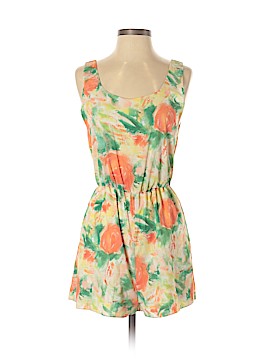 alice + olivia Love Scoop Size 6