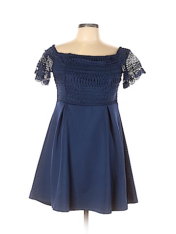 Francesca's Casual Dress (view 1)