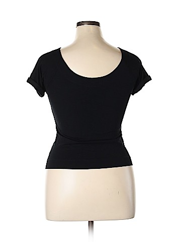 Per Se By Carlisle Short Sleeve Top (view 2)