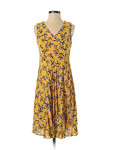 Banana Republic Factory Store Casual Dress (view 1)