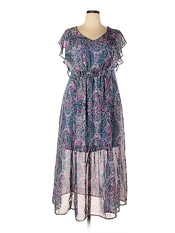 Women's Collection Casual Dress (view 1)