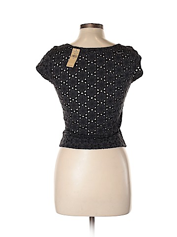 American Eagle Outfitters Short Sleeve Blouse (view 2)