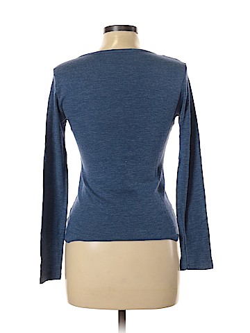 Gap Long Sleeve T-Shirt (view 2)