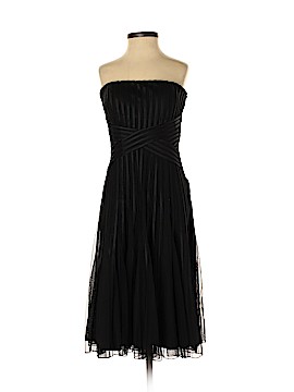 White House Black Market Size 00
