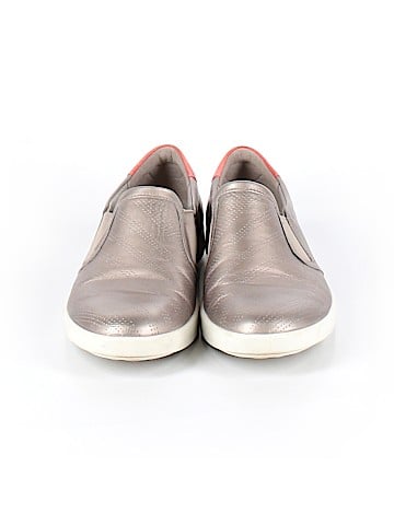 Crocs Sneakers (view 2)