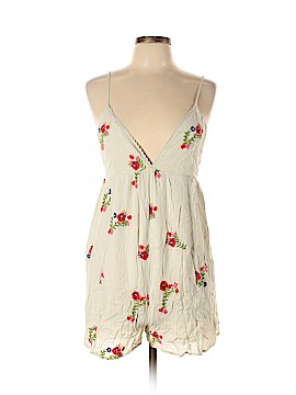 Urban Outfitters Size XL