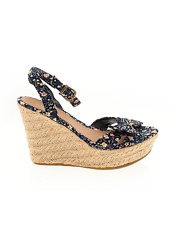 Mia Wedges (view 1)