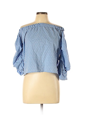 Romeo & Juliet Couture 3/4 Sleeve Blouse (view 1)
