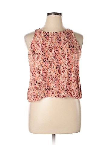 American Eagle Outfitters Sleeveless Top (view 1)