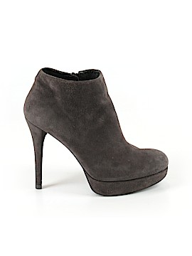 Stuart Weitzman Size 8 1/2
