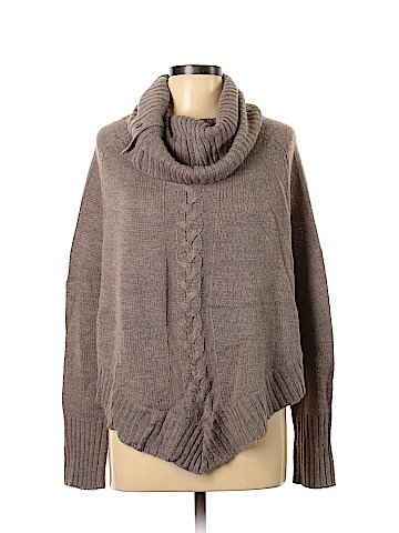 RD Style Pullover Sweater (view 1)