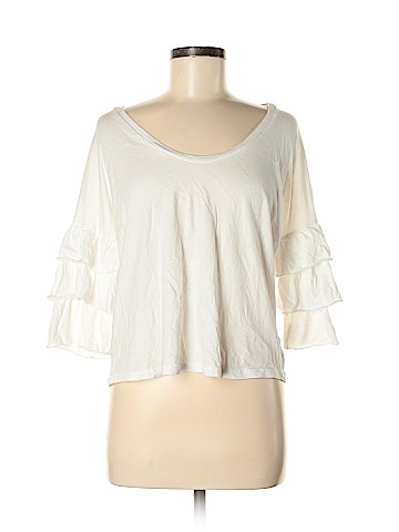 American Eagle Outfitters 3/4 Sleeve Top (view 1)