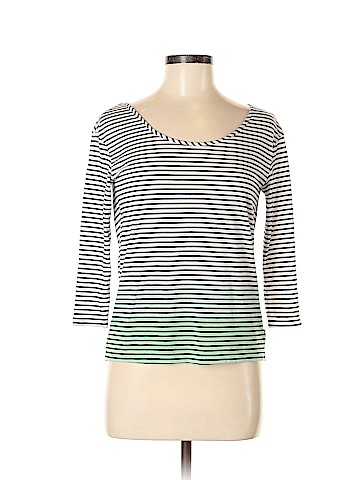 American Eagle Outfitters 3/4 Sleeve Top (view 1)