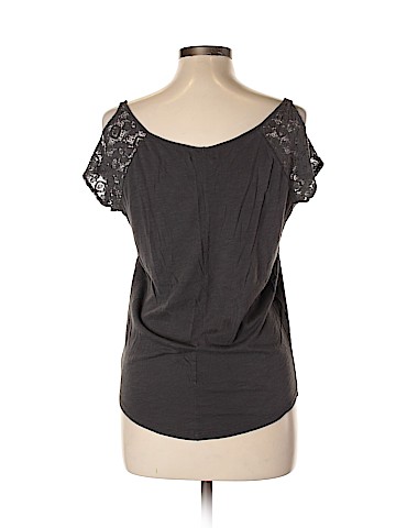 American Eagle Outfitters Short Sleeve Top (view 2)