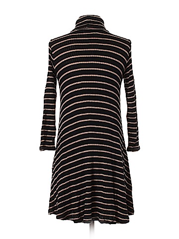 American Eagle Outfitters Casual Dress (view 2)