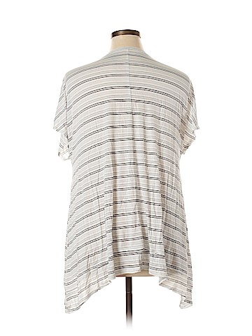 Lane Bryant Short Sleeve Top (view 2)