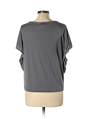 American Eagle Outfitters Short Sleeve Top (view 2)