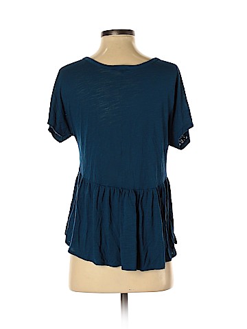 American Eagle Outfitters Short Sleeve Top (view 2)