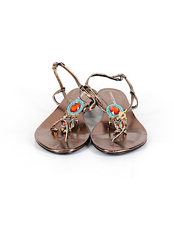 Newport News Sandals (view 2)