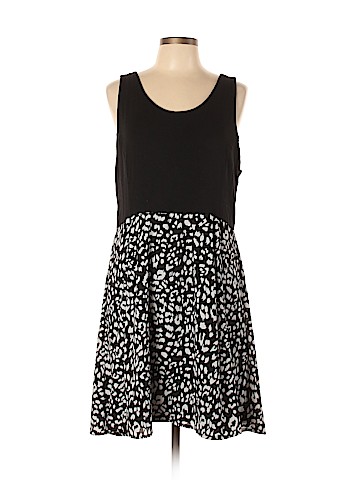 Apt. 9 Casual Dress (view 1)