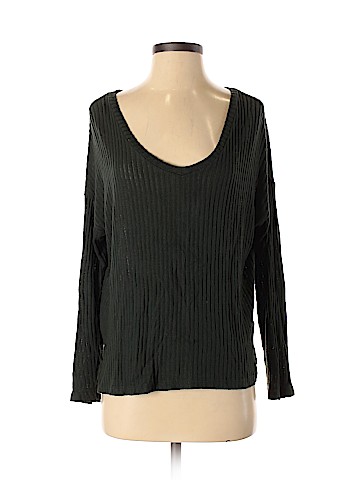 American Eagle Outfitters Pullover Sweater (view 1)