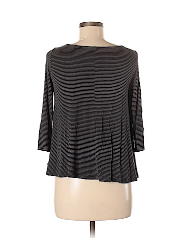 American Eagle Outfitters 3/4 Sleeve Top (view 2)