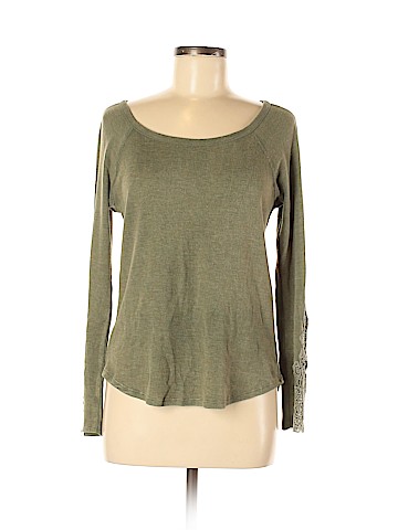 American Eagle Outfitters Long Sleeve Top (view 1)
